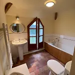 Le Chateau De Leugny Bed & Breakfast Oiron