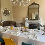 Bed & Breakfast Le Chateau De Leugny Oiron