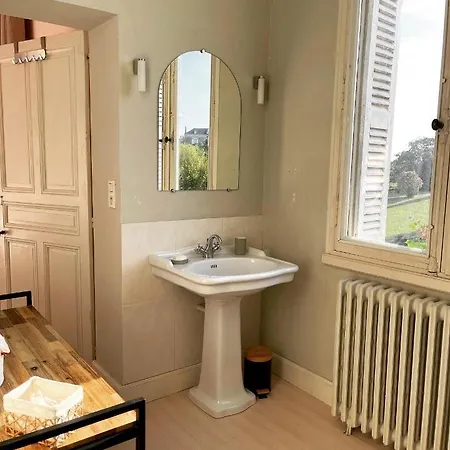 Bed and Breakfast Le Chateau De Leugny Oiron