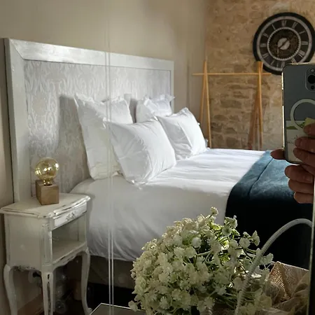 Le Château De Leugny 4*