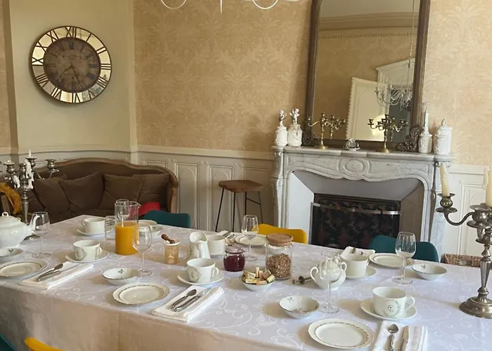 Bed and breakfast Le Chateau De Leugny Oiron